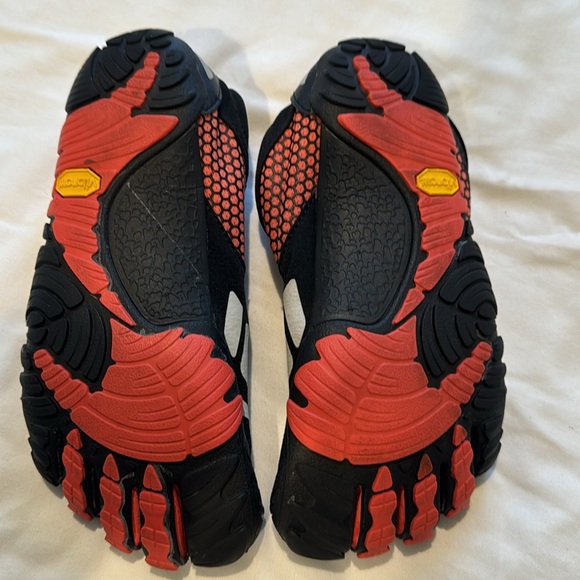 Vibram Five Fingers Women’s Shoes 7/7.5 EU 37 - Picture 3 of 4